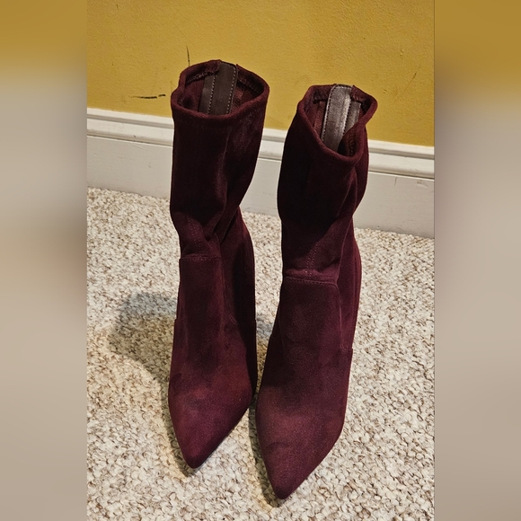Velvet Burgundy Booties - Picture 6 of 7